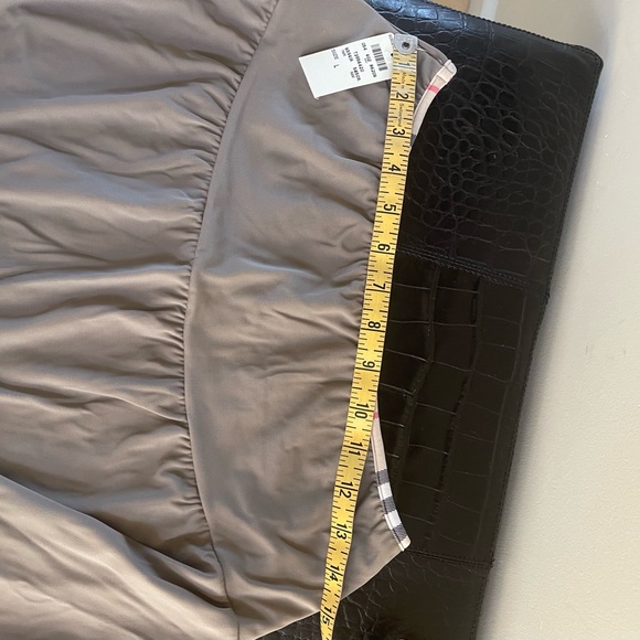 VINTAGE BURBERRY MINI SKIRT - Picture 5 of 11